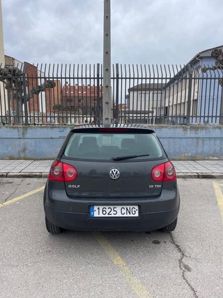 Volkswagen 5 2003