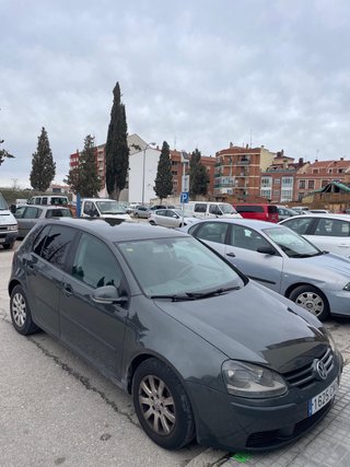 Volkswagen 5 2003