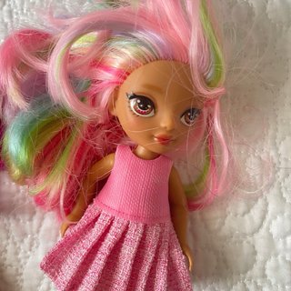 Muñecas Rainbow High Little