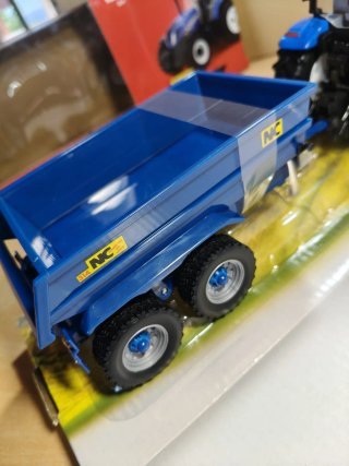 Maqueta New Holland T6.175 con volquete