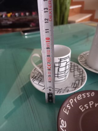 Juego de tazas y jarra de café