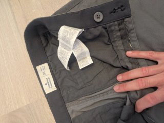 Pantalón elegante gris marengo