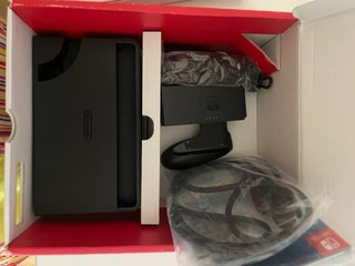 Nintendo Switch OLED + Zelda + Estuche