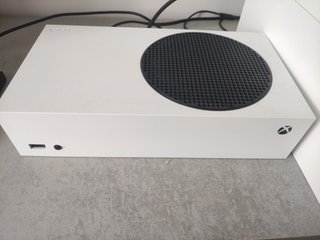 Xbox Series S 512GB + Mando Shock Blue