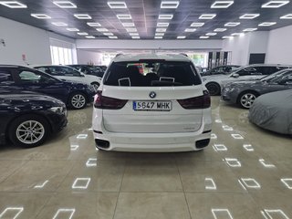 BMW X5 M50d