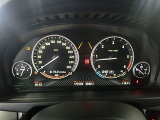 BMW X5 M50d
