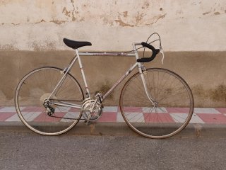 Bicicleta de carretera BH