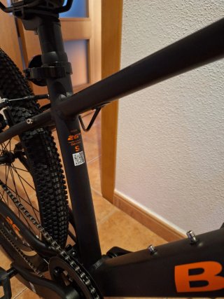 Bicicleta B-PRO Montagna 26