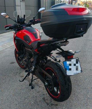 YAMAHA TRACER 7