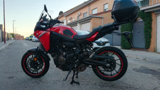 YAMAHA TRACER 7
