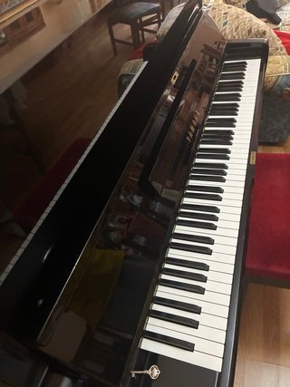 Piano Yamaha U1 finales de 1971