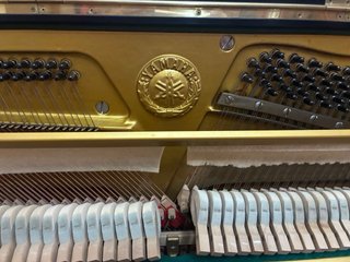 Piano Yamaha U1 finales de 1971