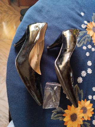 Zapatos de tacón negro Amor Sparrow