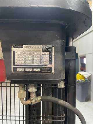 Apilador eléctrico 24V