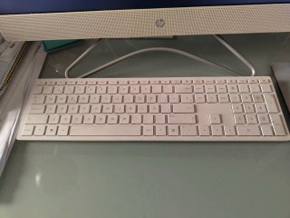 HP All-in-One 24 f0xx Blanco
