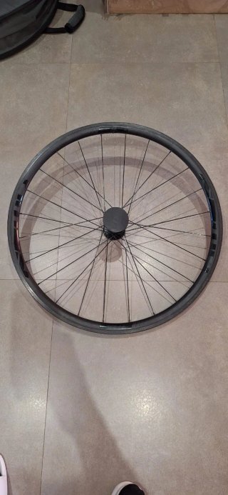 Ruedas carbono FFWD F3