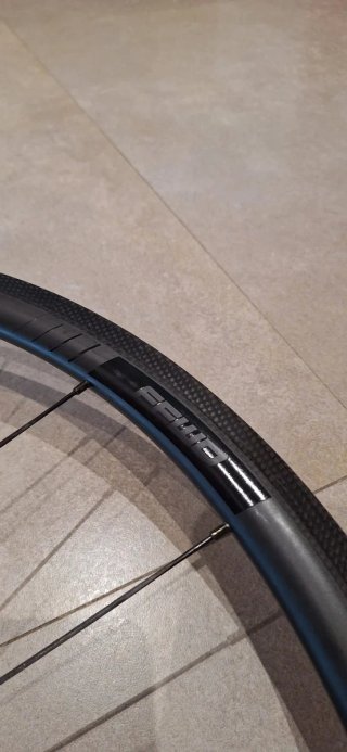 Ruedas carbono FFWD F3