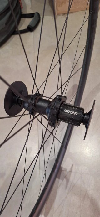 Ruedas carbono FFWD F3