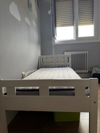 Cama infantil de transición blanca