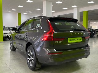 Volvo XC60 B4 Momentum Pro 4x2 2.0D 197CV MHEV!!!!