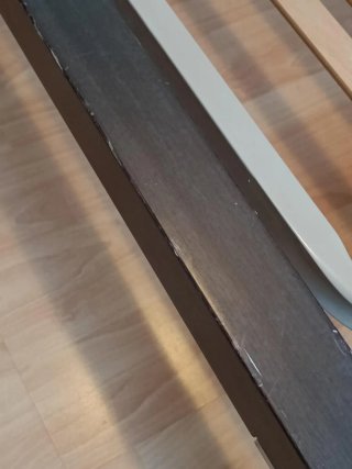 Cama con cabecero y 2 mesitas