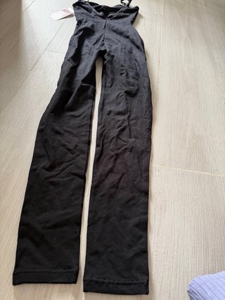 Mono de danza Capezio negro talla M