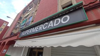Rótulo cartel luminoso para supermercado