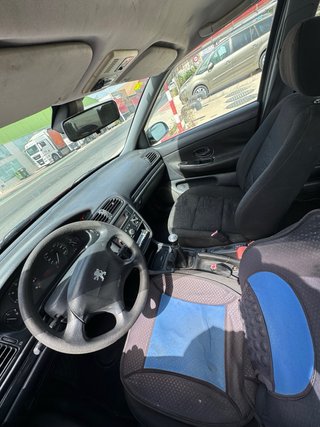 Peugeot 406 2001