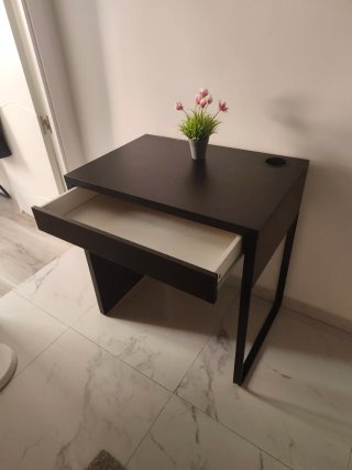 Escritorio MICKE Ikea Negro