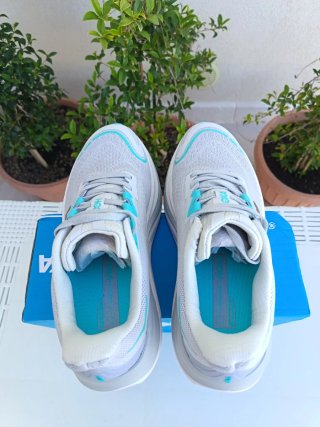 Scarpe donna Hoka Skyward X nuove n.39
