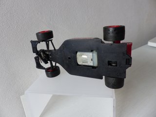 F1 SINGLE SEATER SCALEXTRIC