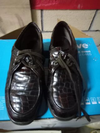 Zapatos de tacón beige talla 39