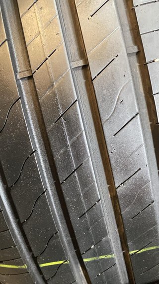 **215 55 17 W GOODYEAR RUEDA BUENA OPORTUNIDAD