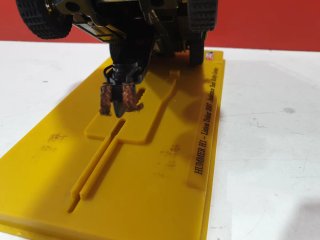 Scalextric Hummer H1 Dakar 2007 1/32