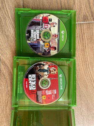 Xbox Series X + 2 Juegos + Mando