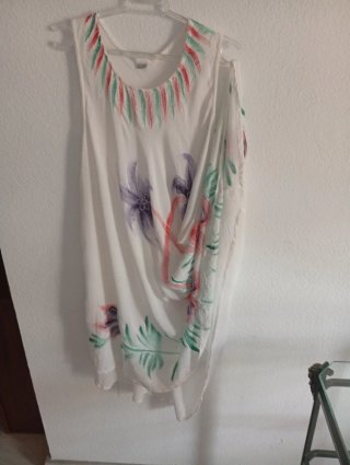 Vestido ibicenco blanco y morado sin estrenar