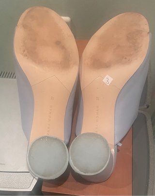 Mules (sandalias) mujer. Zara