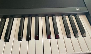 Piano Digital Korg B2