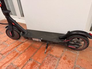 Patinete Eléctrico Negro