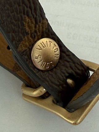 Targhetta Louis Vuitton Monogram Marrone