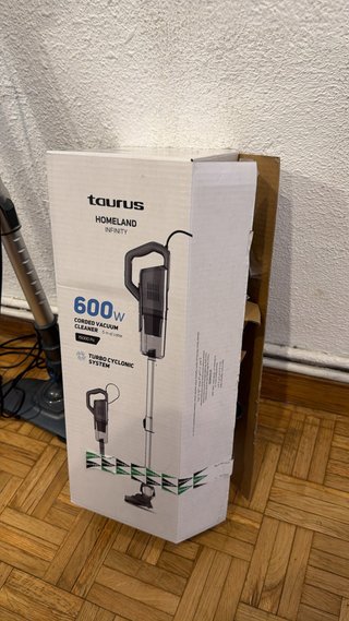 Aspiradora Taurus Homeland Infinity 600W