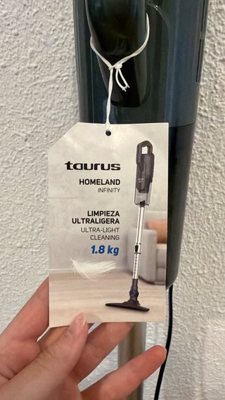 Aspiradora Taurus Homeland Infinity 600W