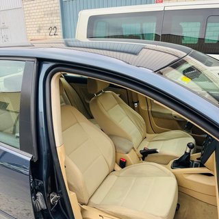Volkswagen Golf 2005