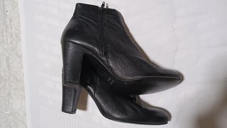 Stivaletti donna neri tacco alto