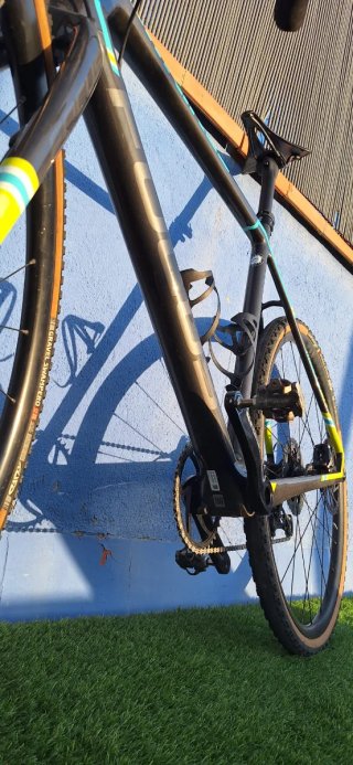 Bicicleta CX/Gravel Focus Mares