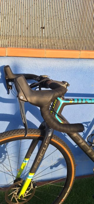 Bicicleta CX/Gravel Focus Mares