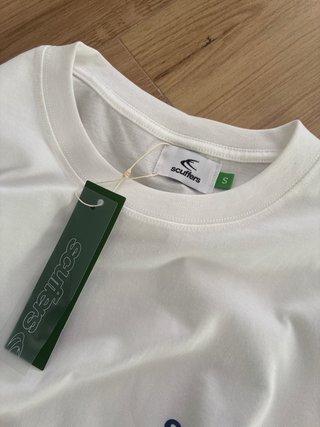 Camiseta Scuffers blanca