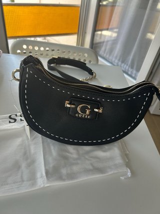 Bolso Guess Negro