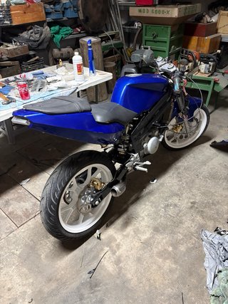 Rieju RS2 Matrix Azul