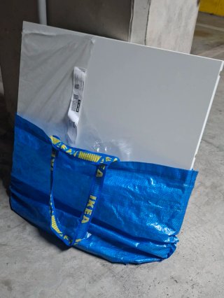 Balda IKEA Blanca y Azul